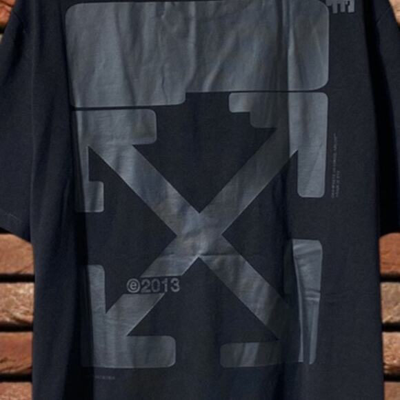 off-white Black short sleeve - Picture 5 of 5